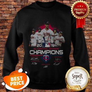 Minnesota Twins 2019 Al Central Division Champions Signatures Sweatshirt