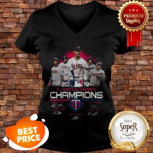 Minnesota Twins 2019 Al Central Division Champions Signatures V-neck