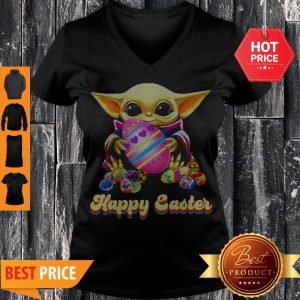 Lovely Happy Easter Baby Yoda Hug Easter Egg V-neck