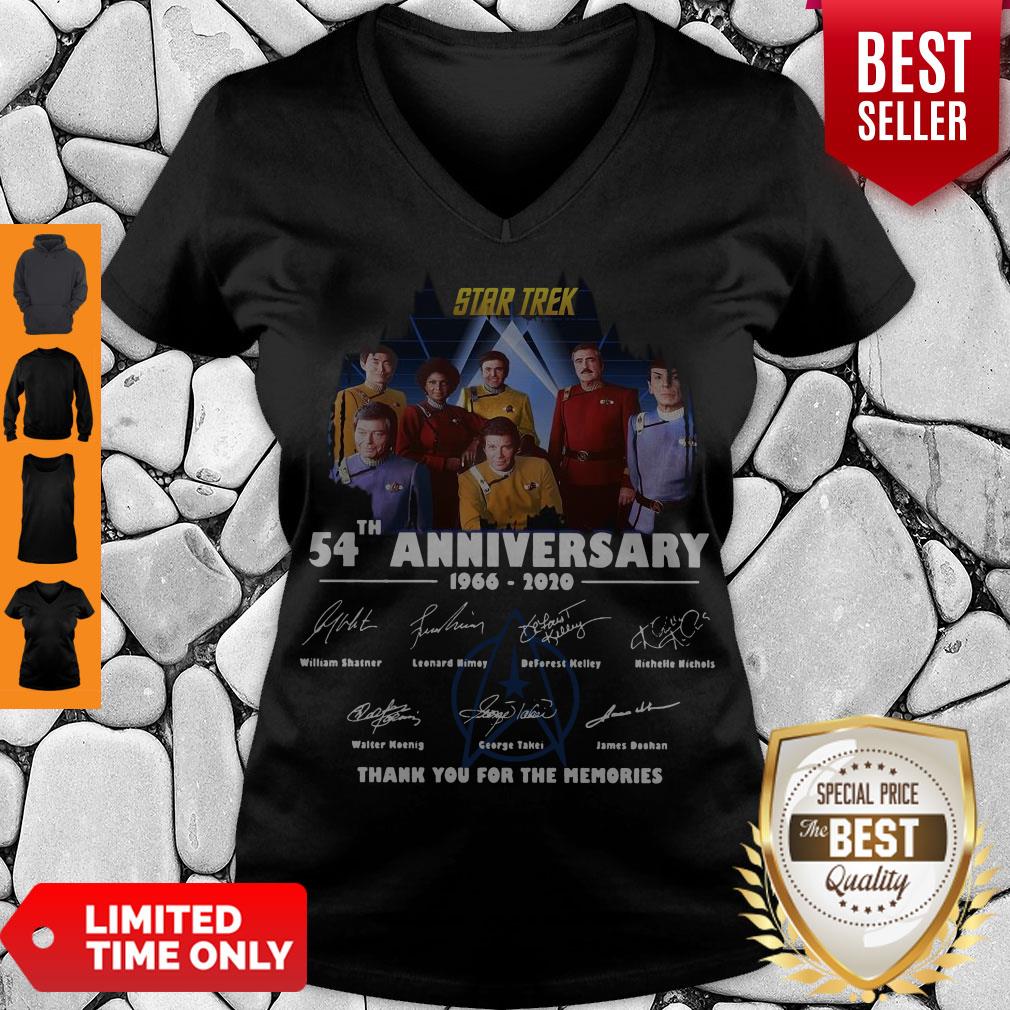 Star Trek 54th Anniversary 1966 2020 All Character Signature V-neck Star Trek 54th Anniversary 1966 2020 All Character Signature V-neck