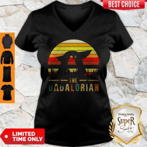 The Dadalorian Definition Father’s Day Vintage Sunset V-neck