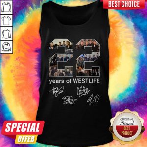 Funny 22 Years Of Westlife Signatures Tank Top