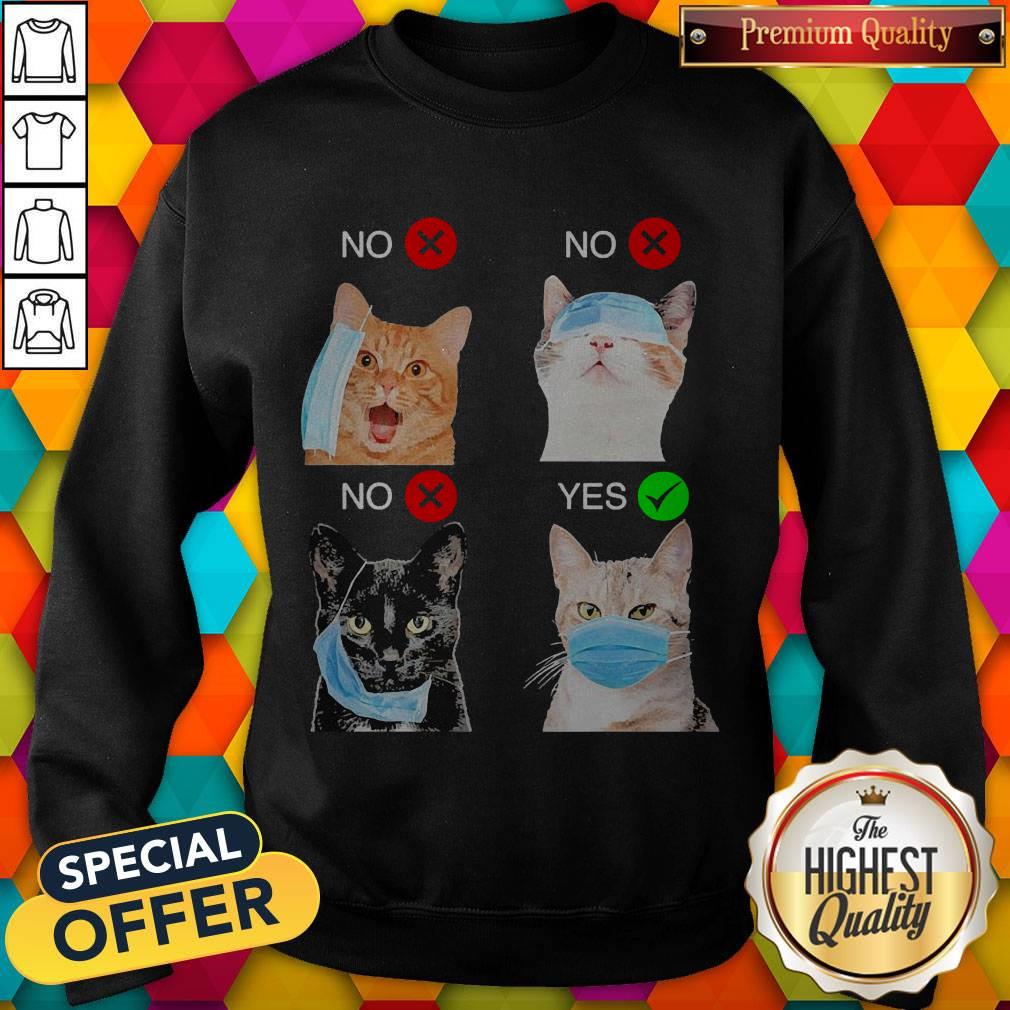 Funny Cat Right Way To Wear Mask Shirt Funny Cat Right Way To Wear Mask Sweatshirt