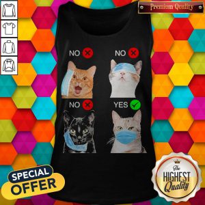 Funny Cat Right Way To Wear Mask Tank Top
