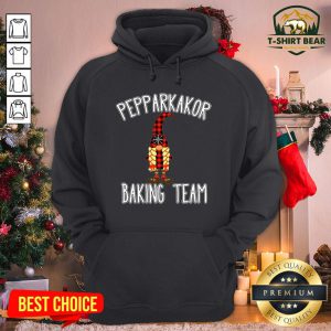 Hot Gnome Pepparkakor Baking Team Christmas Hoodie - Design By T-shirtbear.com