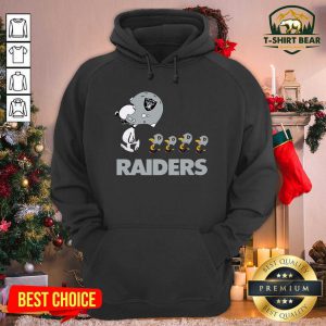 Snoopy And Woodstock Oakland Raiders Hoodie - Design by T-shirtbear.com