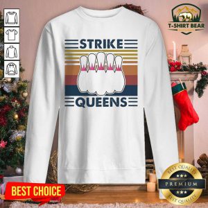 Bowling Strike Queens Vintage Retro Sweatshirt - Design by T-shirtbear.com