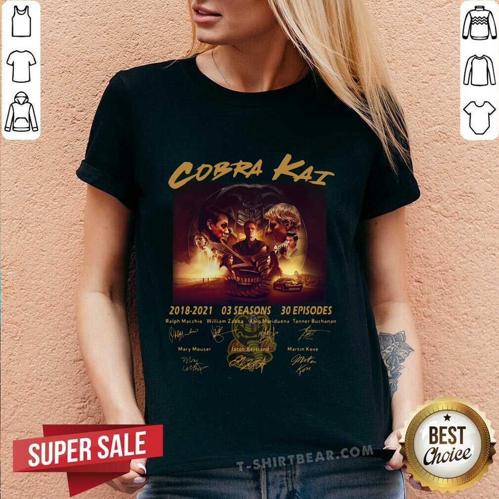 Cobra Kai 2018 2021 03 Seasons 30 Episodes Signatures V-neck Cobra Kai 2018 2021 03 Seasons 30 Episodes Signatures V-neck
