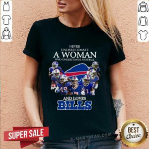 Seething Never Underestimate A Woman Who Understands Football And Loves 1 Buffalo Bills V-neck - Design by T-shirtbear.com