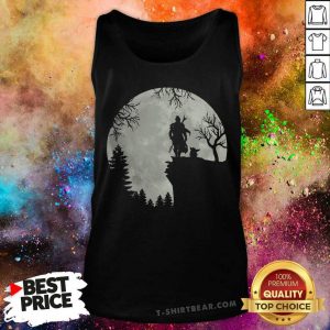 Baby Yoda And Mandalorian In Moon Tank Top - Design by T-shirtbear.com
