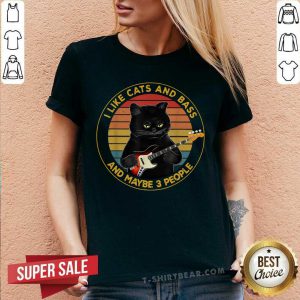 Black Cat I Like Cats And Bass And 3 People V-neck - Design by T-shirtbear.com