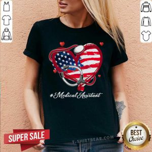 Stethoscope American Flag Heart Medical Assistant V-neck - Design by T-shirtbear.com