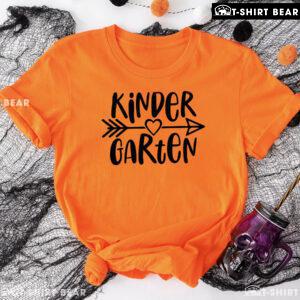 Kindergarten Student Teacher Arrow Heart Back To School T-Shirt