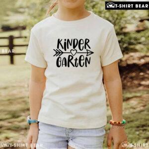 Kindergarten Student Teacher Arrow Heart Back To School T-Shirt