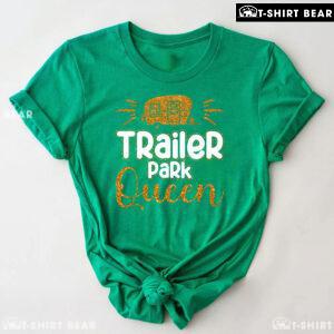 Trailer Park Queen Camping Car T-Shirt