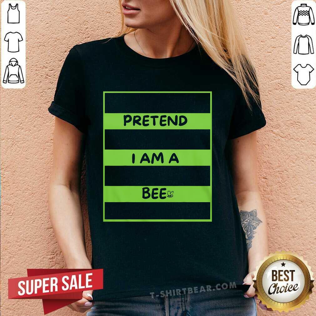 Nice Pretend I Am A Bee Bee Halloween V-neck