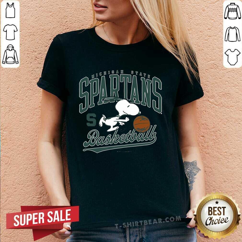 Original Michigan State Spartans Basketball Snoopy V-neck