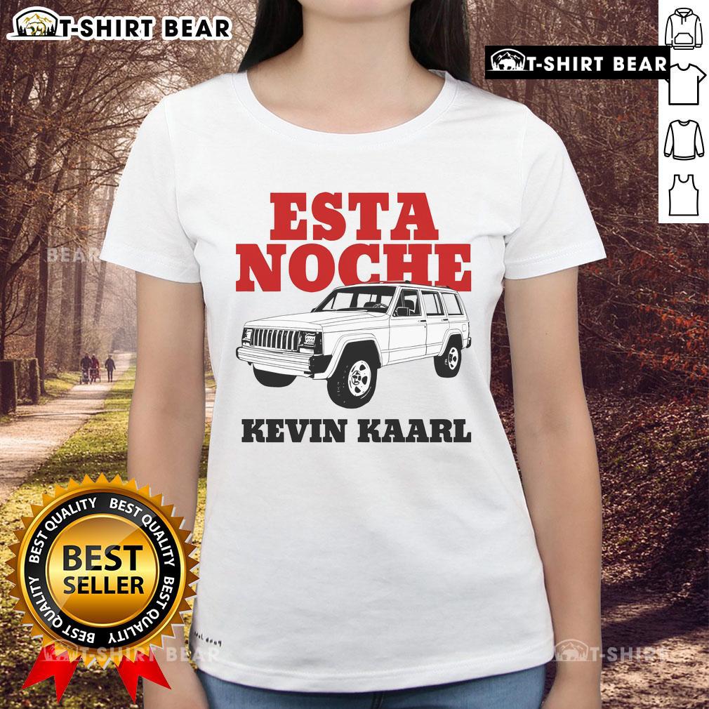 Alt Text: Top Kevin Kaarl Playera Esta Noche Blanca Ultra Sodade Ladies Tee featuring a stylish design for fans.