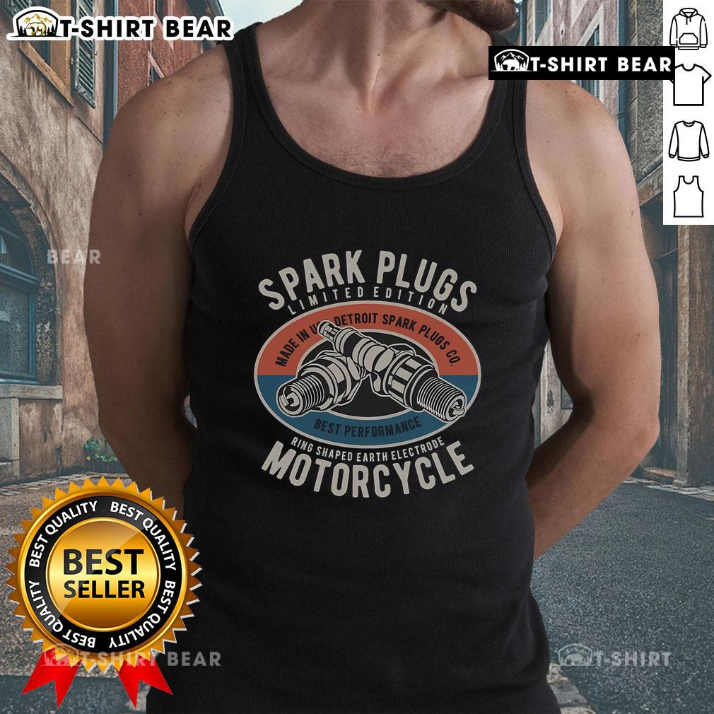 Vintage tank top featuring top spark plugs design for motorcycle bikers, perfect for stylish riders and enthusiasts.