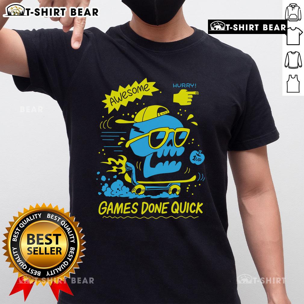 Nice GDQ Hurry Skater Skull T-Shirt featuring a bold skull graphic and vibrant colors, perfect for skate enthusiasts.