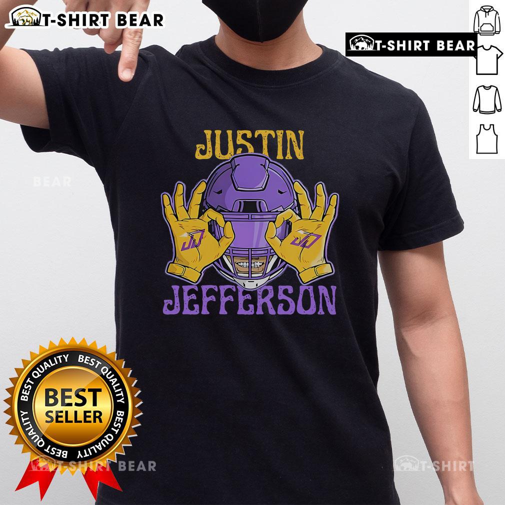 Top Retro Justin Jefferson Design 90s T-Shirt featuring vibrant colors and bold graphics, perfect for vintage football fans.