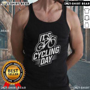 Stylish cycling tank top for cyclists, featuring breathable fabric and vibrant design for optimal performance and comfort.