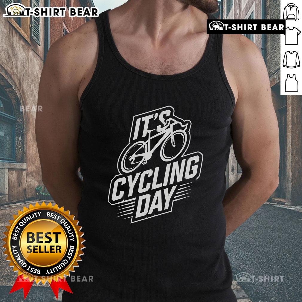 Stylish cycling tank top for cyclists, featuring breathable fabric and vibrant design for optimal performance and comfort.