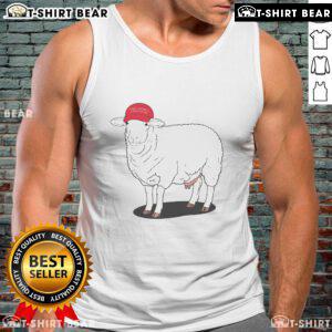 Stylish Top-Maga-Sheep-Tank-Top featuring a vibrant sheep graphic, perfect for casual summer wear and expressing personal style.