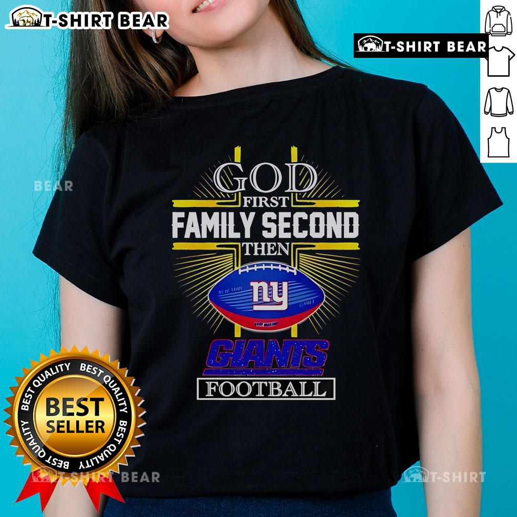 2025 ladies tee featuring New York Giants logo, perfect for NFL fans celebrating family and football spirit.