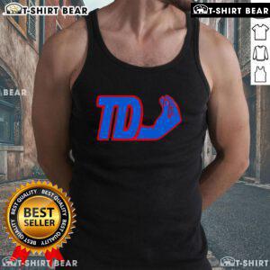 Top Tommy Devito New York Giants tank top featuring an Italian hand gesture, perfect for fans and summer wear.