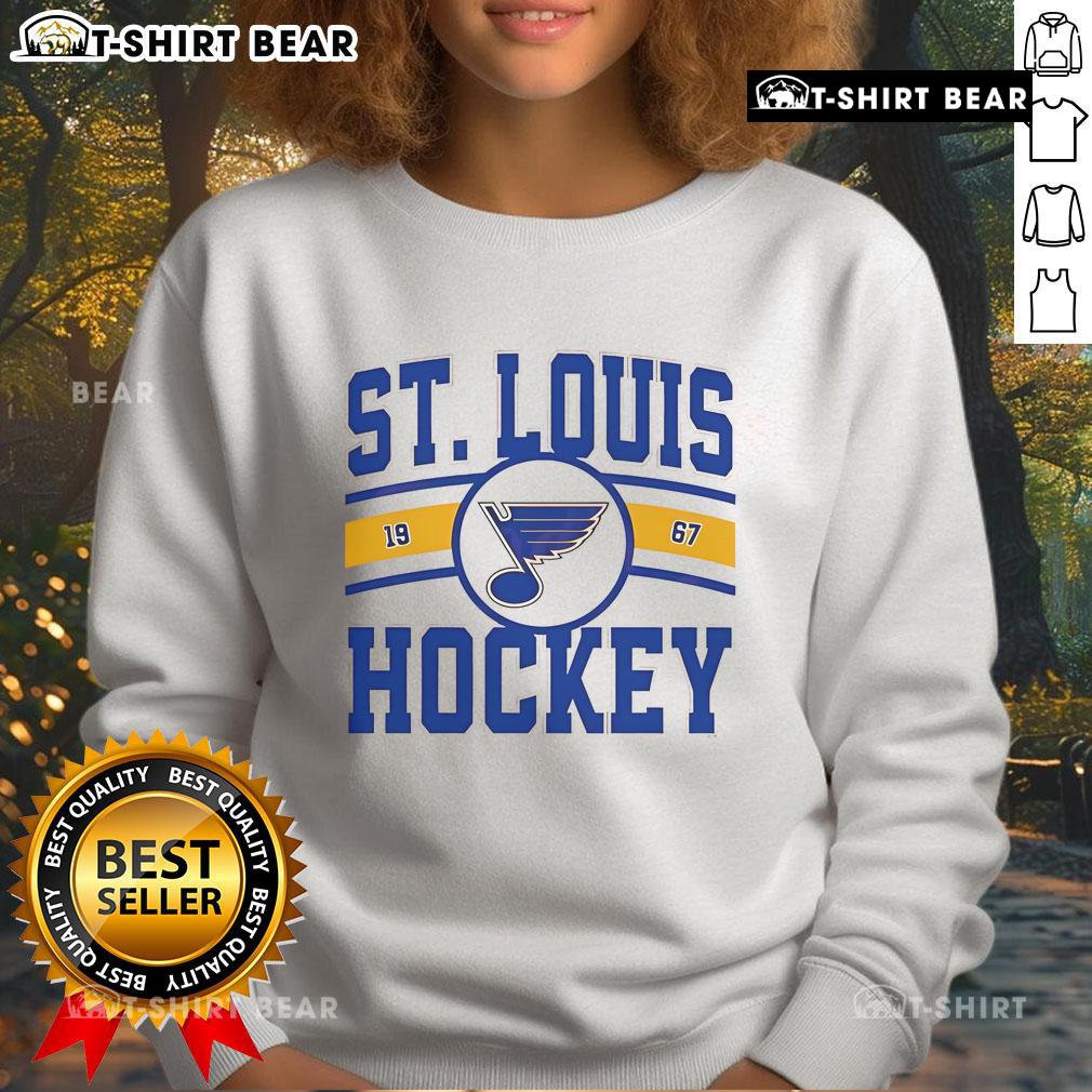 Nice St. Louis Blues hockey logo sweatshirt from 1967, featuring the iconic team logo on a stylish design.