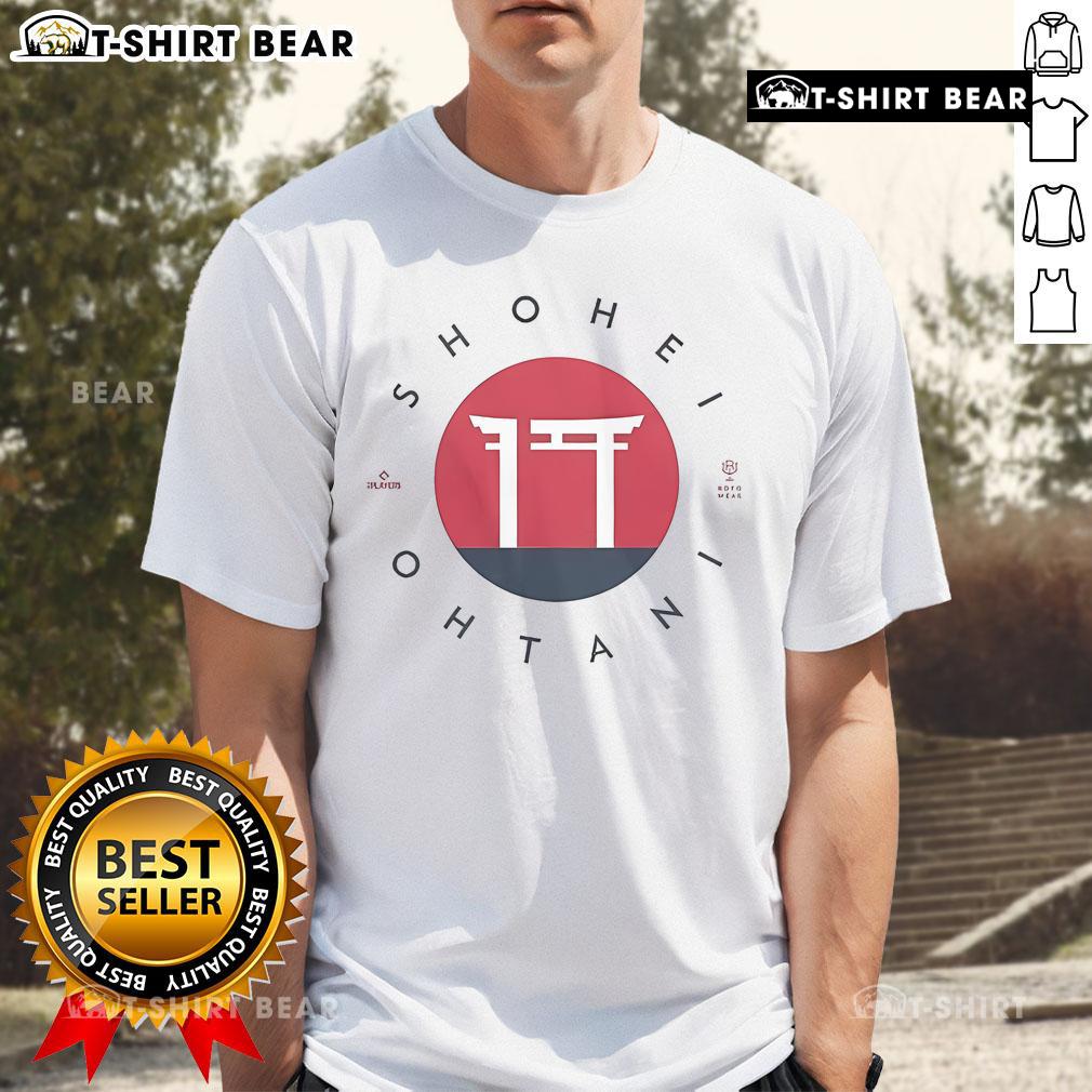 Alt Text: Top Shohei Ohtani 17 Logo T-Shirt featuring a bold design perfect for baseball fans and Ohtani supporters.