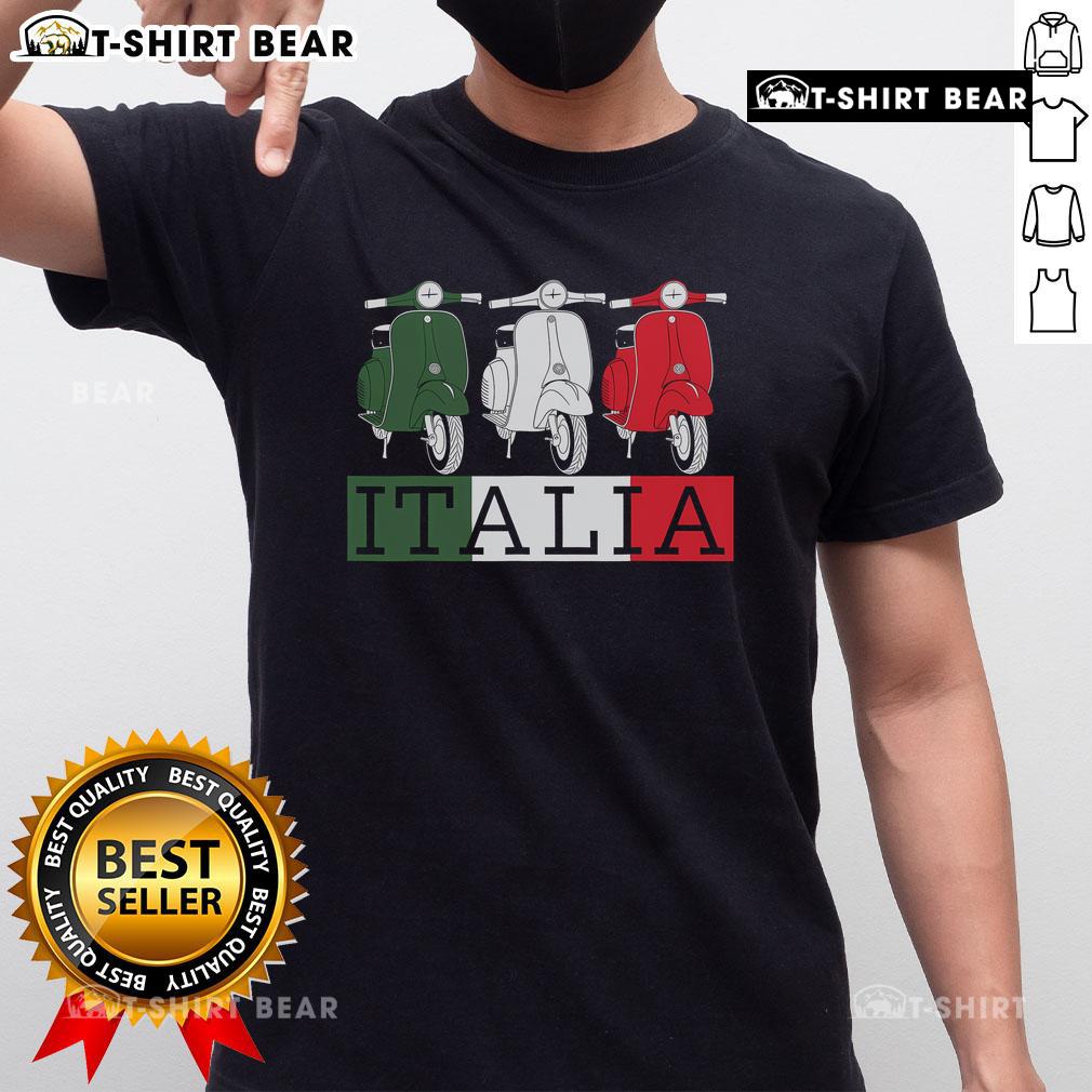 Premium Italy Italian Flag Scooter Vespa Moped Rider T-Shirt featuring vibrant design, perfect souvenir for travel enthusiasts.
