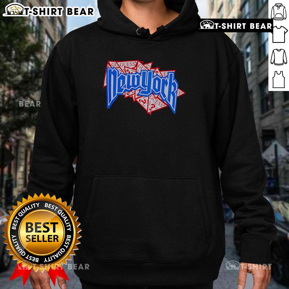 Stylish Top New York Guess Art Hoodie in vibrant colors, perfect for trendy streetwear enthusiasts.