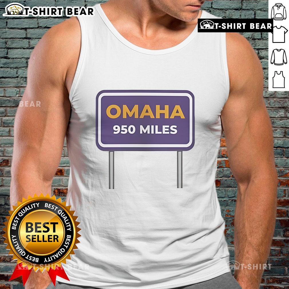 Stylish Nice Omaha Distance 950 Miles tank top with a vibrant design, perfect for casual wear and travel enthusiasts.