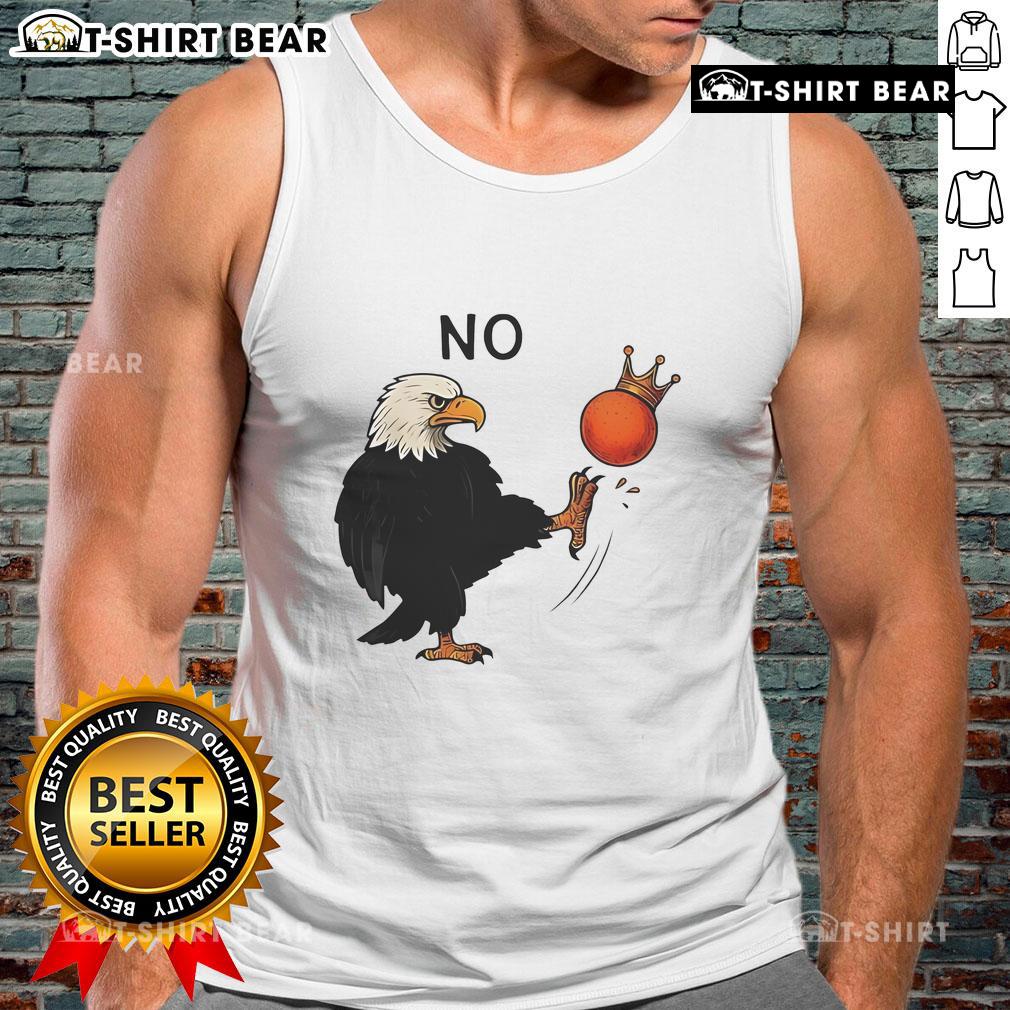 Official Eagle No Kings Trump Tank Top featuring a bold eagle design, perfect for patriotic fashion lovers.