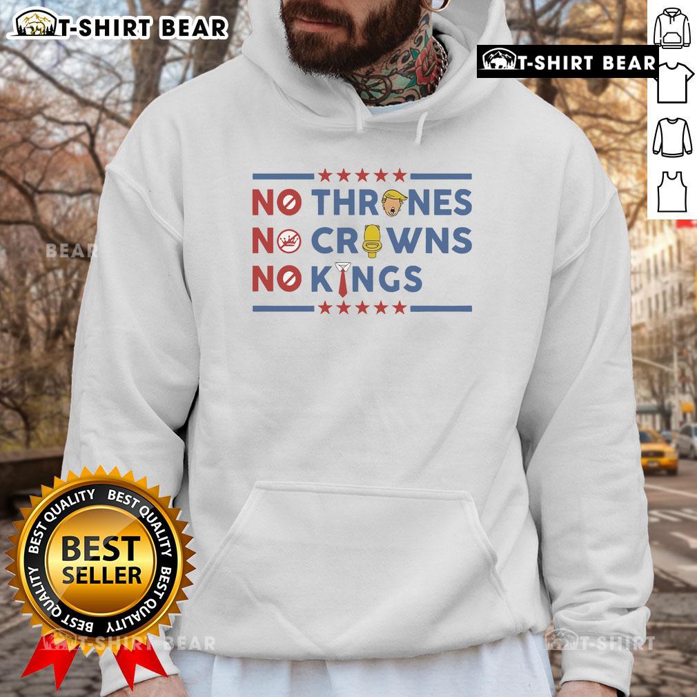 Official No Thrones No Crowns No Kings 2025 Hoodie in black, showcasing a bold graphic design for fans of unique streetwear.