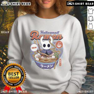 Vintage sweatshirt featuring Pretty Hollow Knight Hallownest ramen design, perfect for gamers and fans of the indie game.