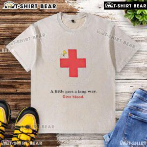 Nice American Red Cross Woodstock t-shirt promoting blood donation with 'A Little Goes A Long Way' message.