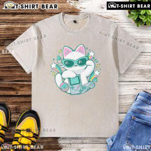 Pretty 90s cute cat washed t-shirt featuring a colorful feline graphic, perfect for vintage fashion lovers.