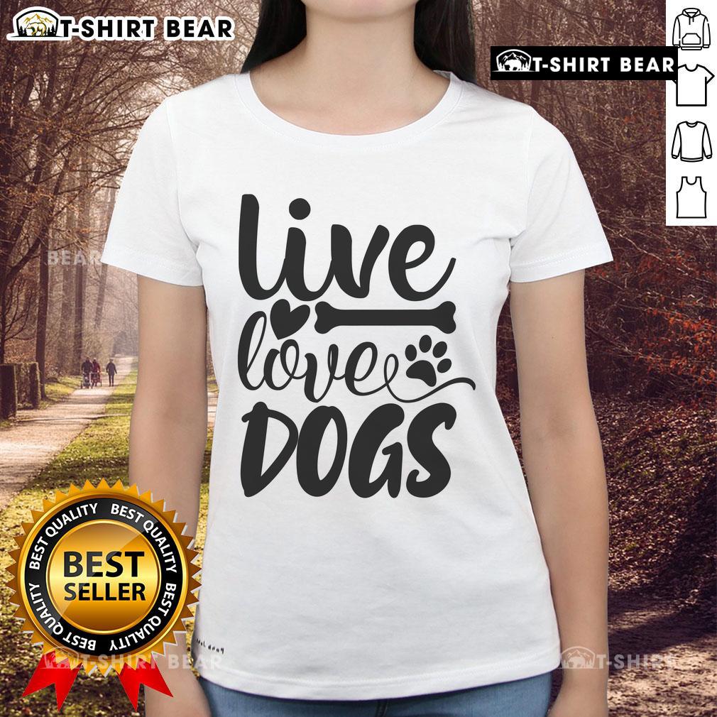 Top Live Love Dogs Ladies Tee featuring a stylish design for dog lovers, perfect for casual outings and pet enthusiasts.