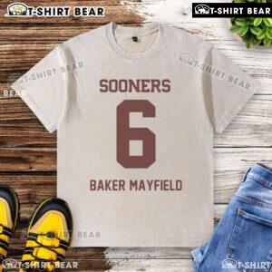 Alt Text: Top Oklahoma Sooners Football Baker Mayfield washed t-shirt, featuring a vintage design and team colors.