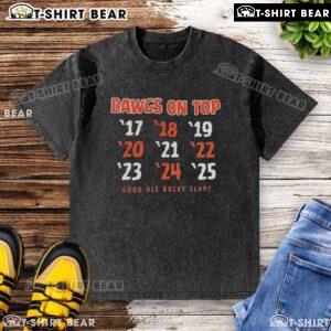 Awesome Dawgs on Top: Georgia Bulldog vs Tennessee Volunteers washed t-shirt featuring vibrant team colors and logo.