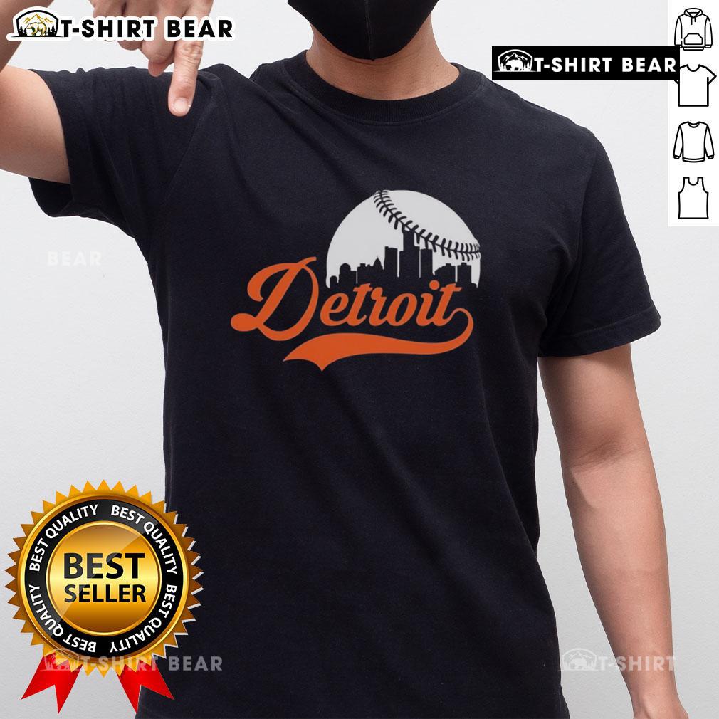 Awesome Detroit Tigers Baseball Skyline T-Shirt featuring a vibrant design of Detroit's skyline and team logo.