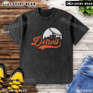 Alt Text: Awesome Detroit Tigers Baseball Skyline Washed T-Shirt featuring a vibrant design of Detroit's skyline and Tigers logo.