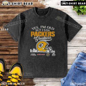 Washed t-shirt featuring Super Bowl helmet and skyline, celebrating Green Bay Packers greatness for old fans.