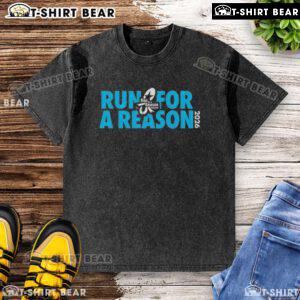 Top Run For A Reason Houston 2026 washed t-shirt in vibrant colors, perfect for casual wear and running events.