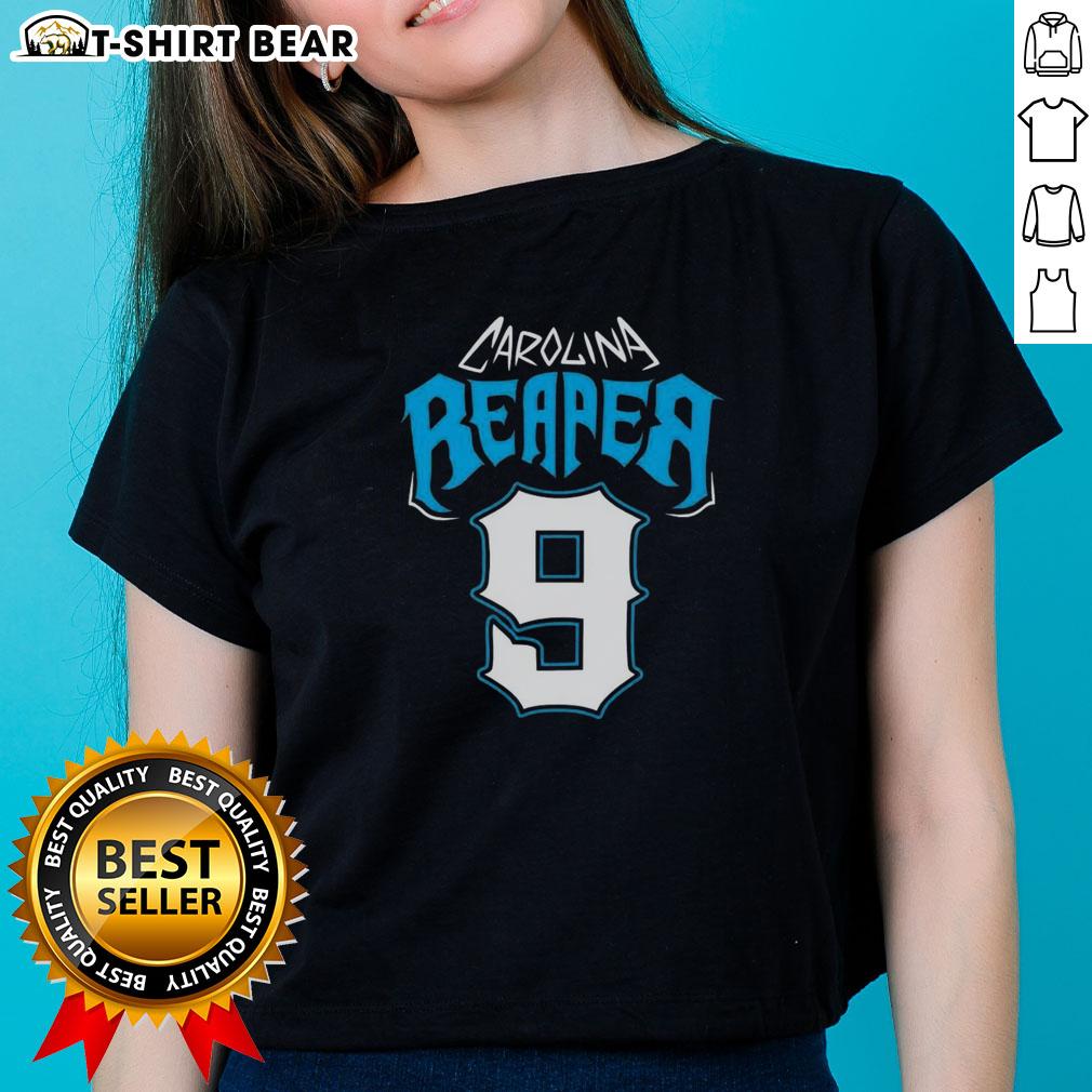 Top Carolina Reaper 9 Ladies Tee featuring a stylish design for hot pepper enthusiasts and fashion lovers.