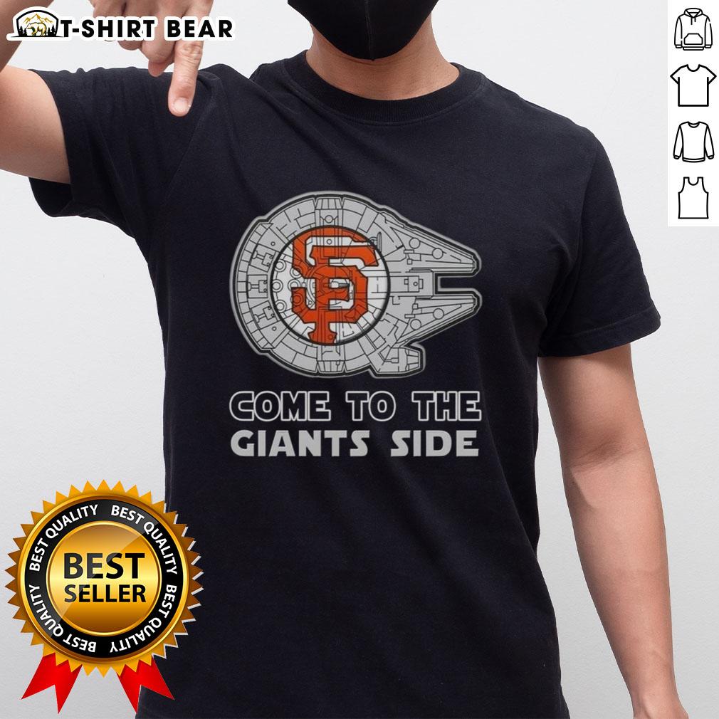 Happy Star Wars Come To The San Francisco Giants Side T-Shirt featuring iconic characters and team colors, perfect for fans.
