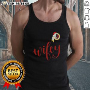 Pretty Wifey Washington Redskins Santa Hat Merry Christmas Tank Top, perfect for holiday cheer and game day style.